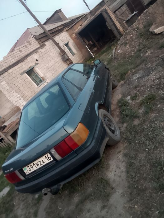 Продам Ауди 80 б3