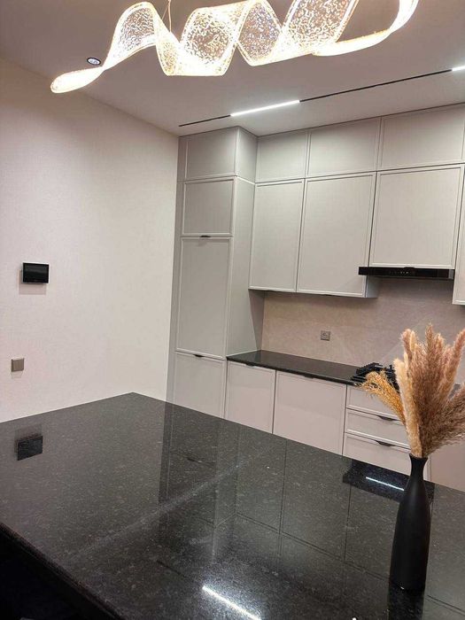 2-комнатная 100 м² в ЖК Sayram, новый ремонт