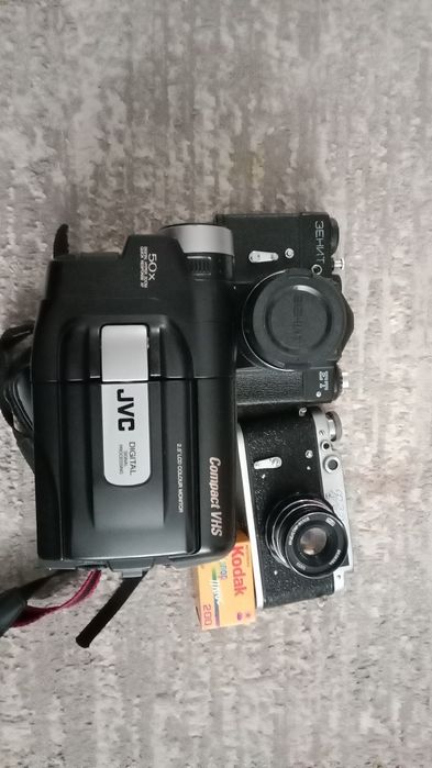 Обмен на PS1  Фотоапараты и Видеокамеру VHS