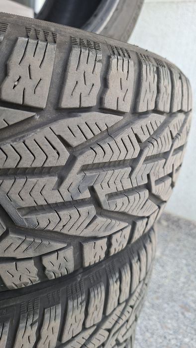 Зимни гуми Taurus 205/55 R16