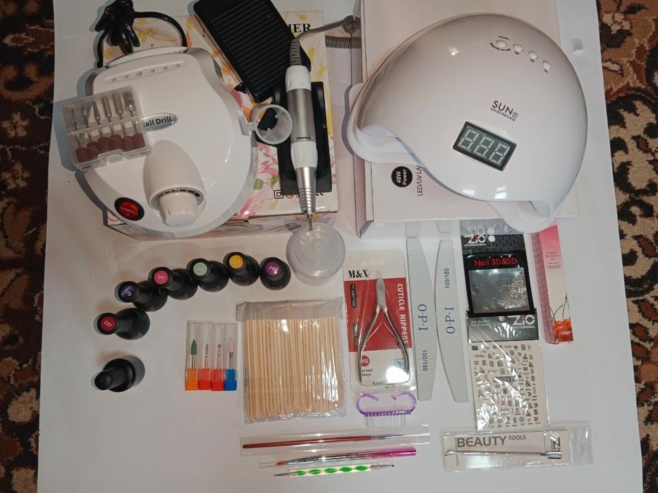 Стартовые маникюрные наборв