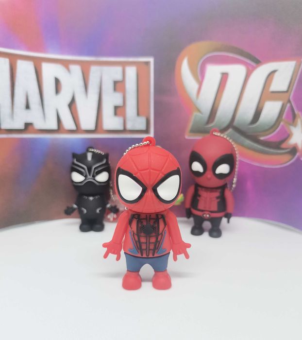 Флашки супер герои 32 GB