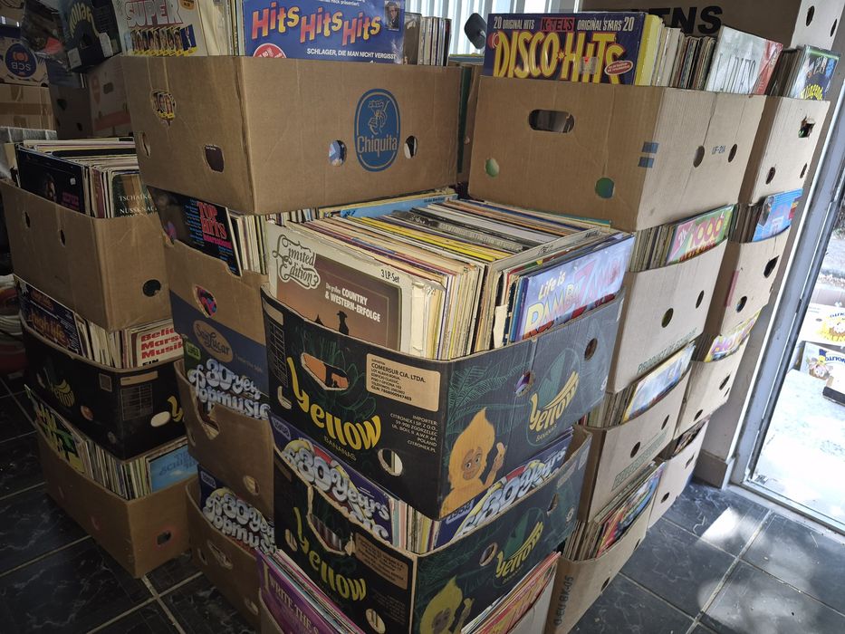 Vând Discuri Vinil colectie 100lp pentru pick Up 33 RTM muzica usoara