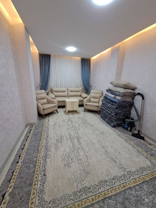 Fargona oybek radomdi yonida kunli kvartira bor bezzaks beramiz