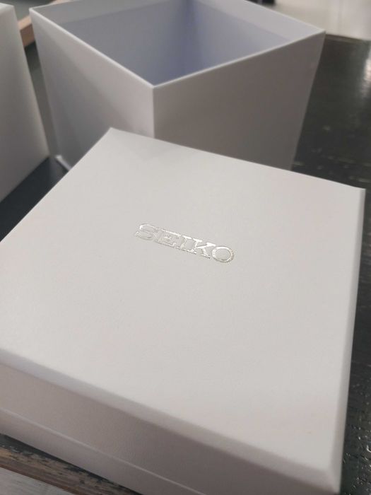 Нов дамски часовник SEIKO
