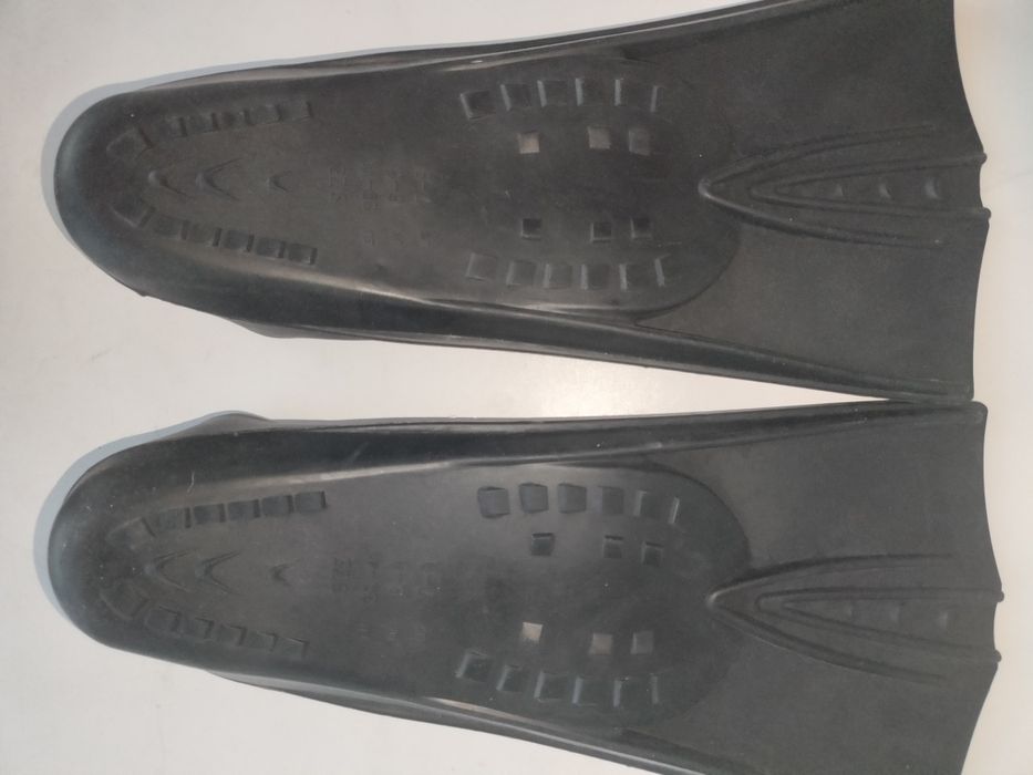 Продам ластв для плавания