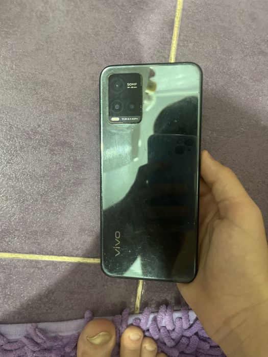 Vivo y33s 128gb.
