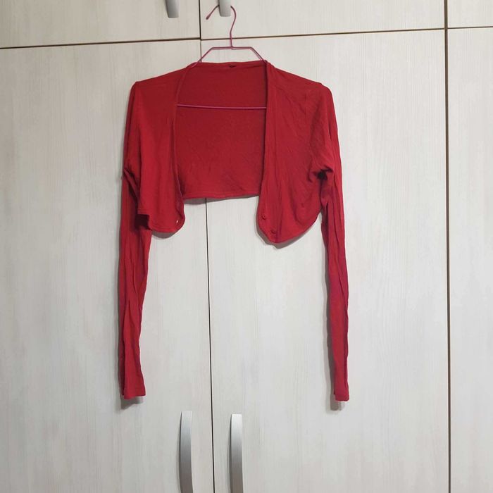 Различни цветове ръкави