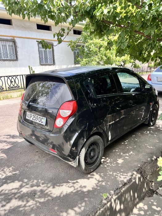 Spark 2 pozitsiya