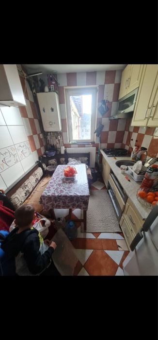 De vânzare – Apartament 3 camere, ideal pentru investiție!