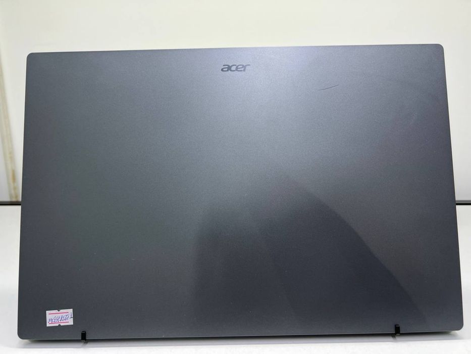 Asus core i3-12.