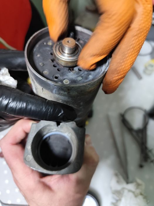 Compresor perne VW Touareg Porsche Cayenne Macan Panamera - reparatii
