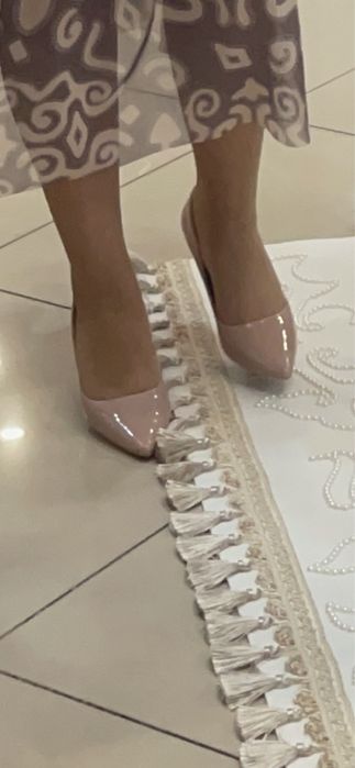 Продам кожаные туфли