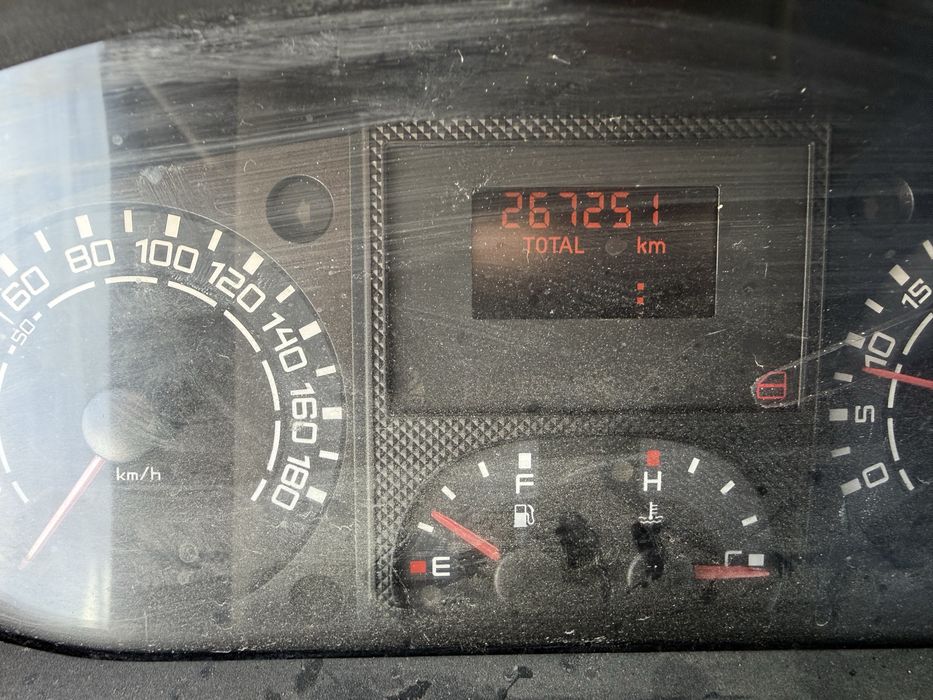 2007 Iveco Daily 35c12 Basculabil 3 parti