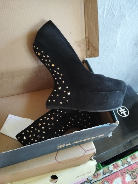 Продам обувь б/у