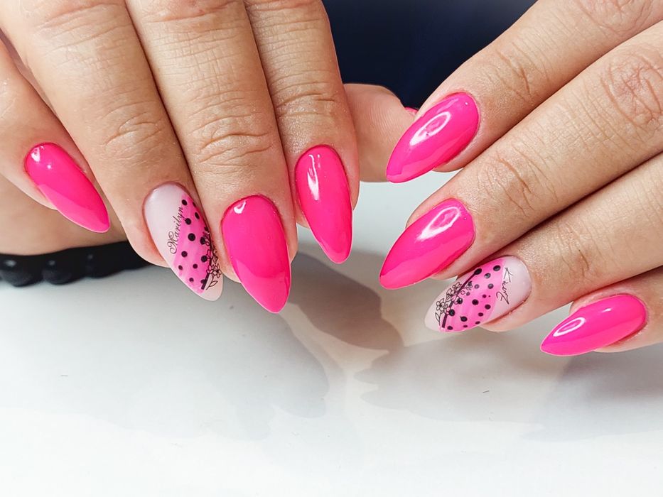 Маникюр и Педикюр