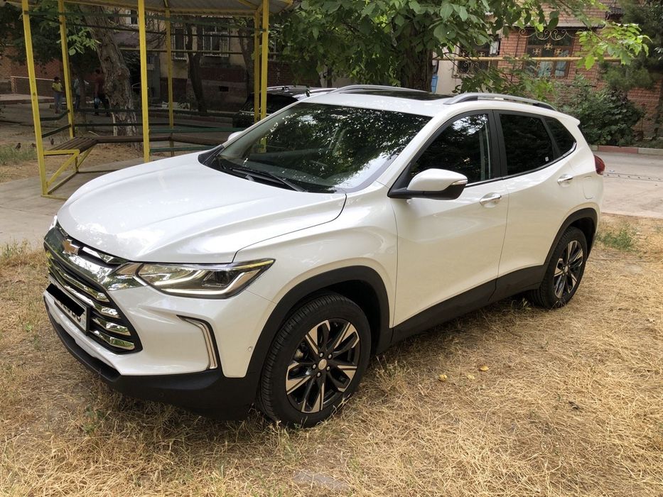 Трекер-2 2023, краска тоза, автомат коробка, 43000 км юрган вариантга