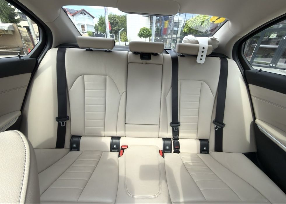 g20 320e negru 2021