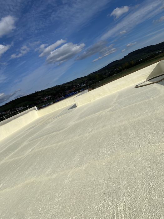 Izolatii spuma poliuretanica izolatii hidroizolat /izolatie termo fono