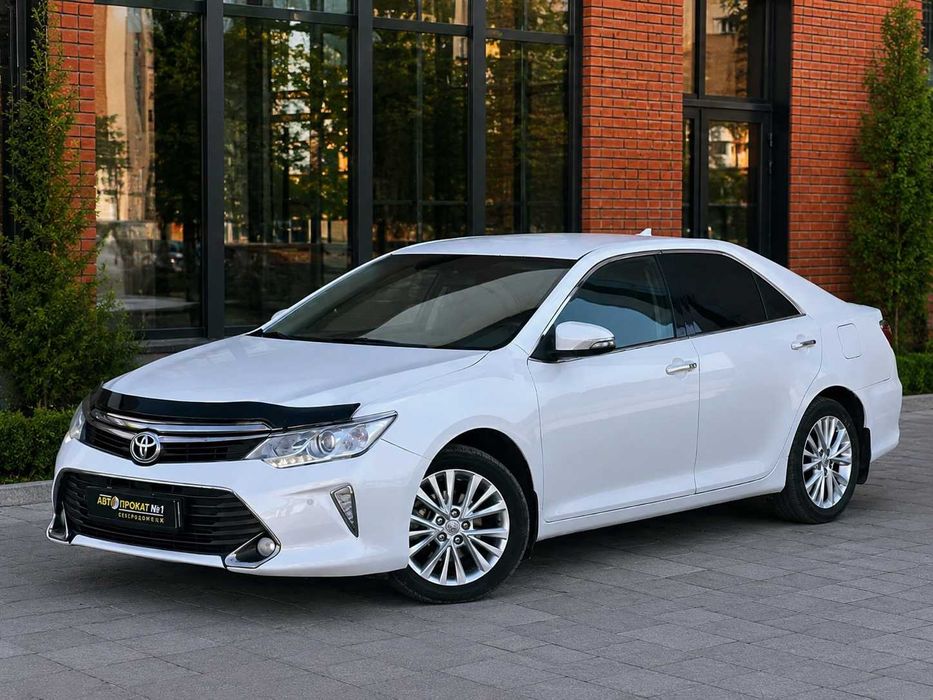 Toyota Camry 55 БЕЗ ВОДИТЕЛЯ. Прокат авто. Аренда авто. Аренда машин.