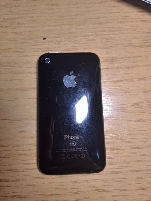 Iphone 3GS-16GB-Perfect Functional