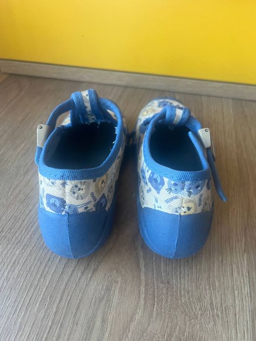 Детски обувки - различна номерация и модели