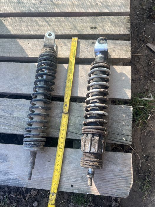 Vand suspenii de scuter