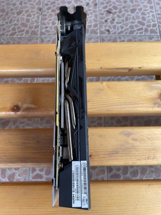 Видео Карта Saphire Pulse Radeon RX 580 4GB