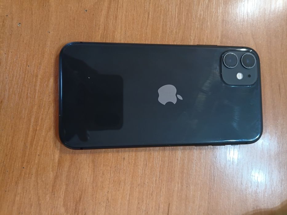 IPhone 11, черный