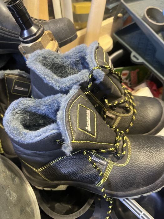 Ботинки с начёсом зимние .Спец.обувь