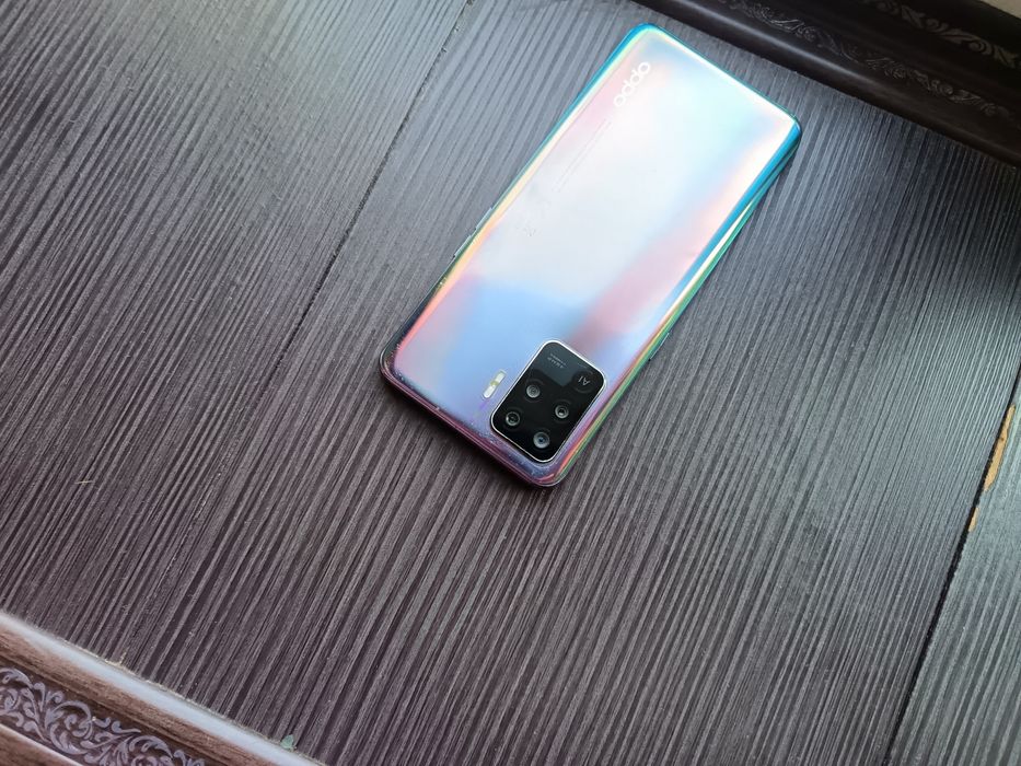 Oppo reno 5 Lait.  В идеале мощный смартфон