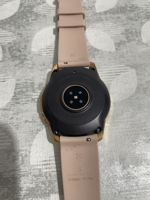 Смарт часы samsung galaxy watch