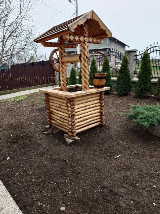 Fântânița de lemn pentru design