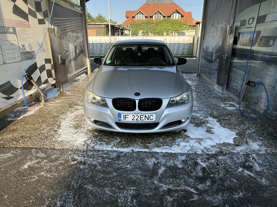 BMW Seria 3 2009 — imagine 5