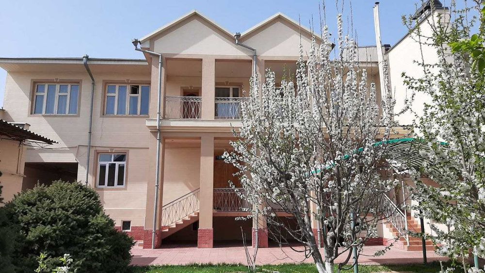 8 соток, 2х этаж, Кирпич, махалля Новый Хасанбай = 480 000.