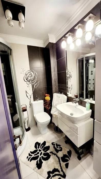 Proprietar inchiriez ap.3 camere (Zona Centrala)