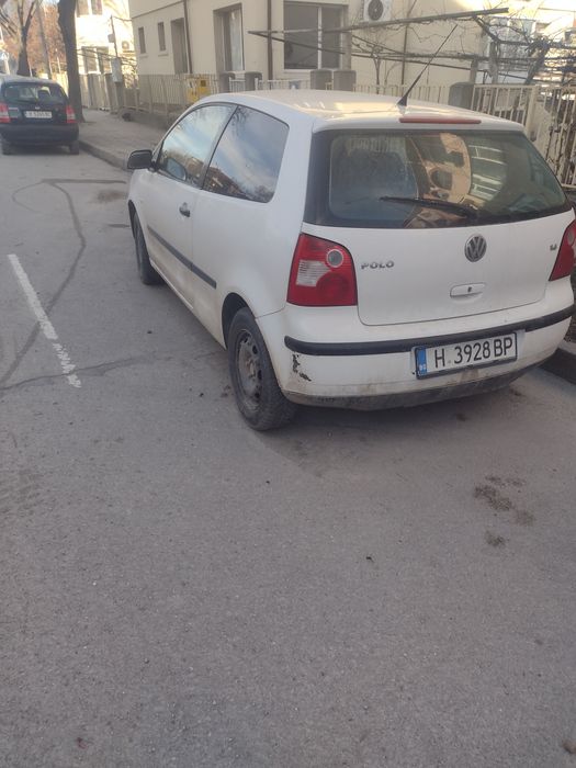 Фолксваген поло N9 2002 имам и 2000г