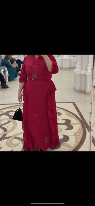 Продается платье бордовый шифон