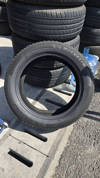 235/55/R19 Michelin Cross Climate²