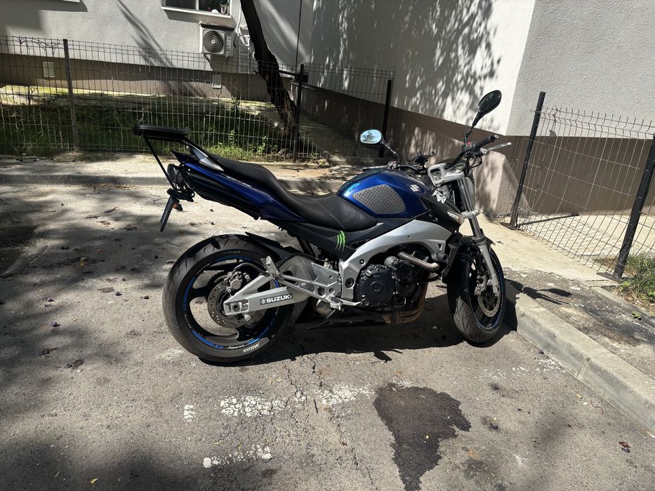 Suzuki GSR 600 – 2006 – 59.500 km