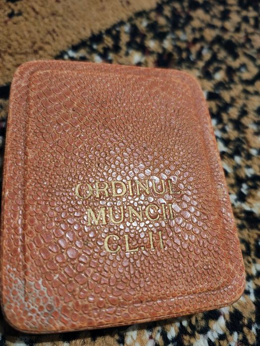 Insigna Ordinul muncii Clasa 2