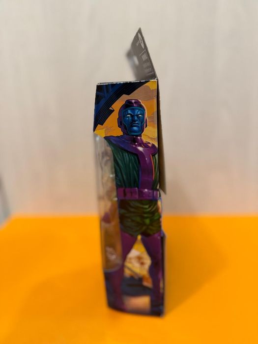 Коллекционная фигурка Marvel Kang