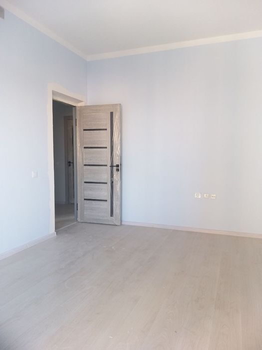 Квартира сотилади