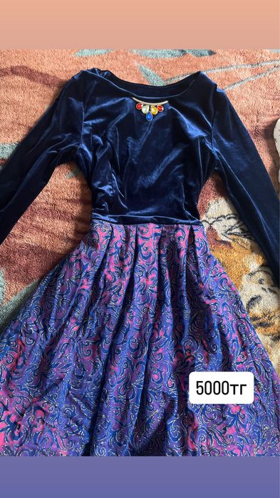 продам одежды платье