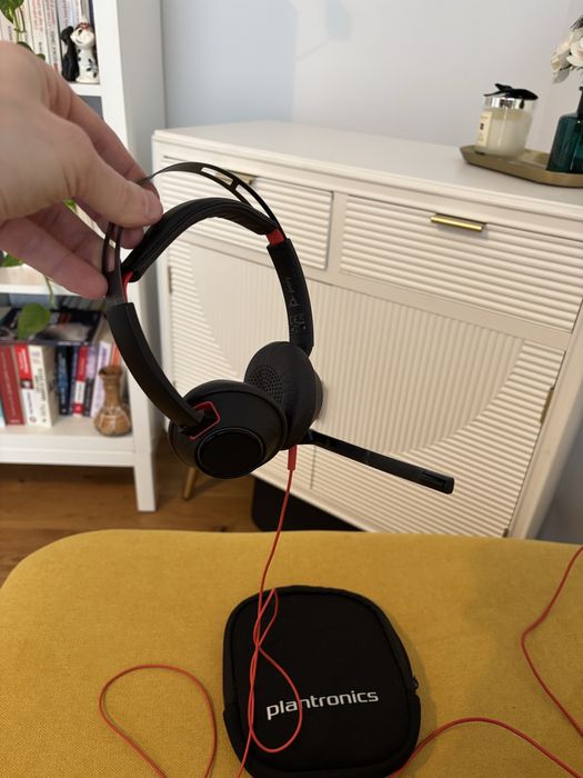 Căști Plantronics cu microfon