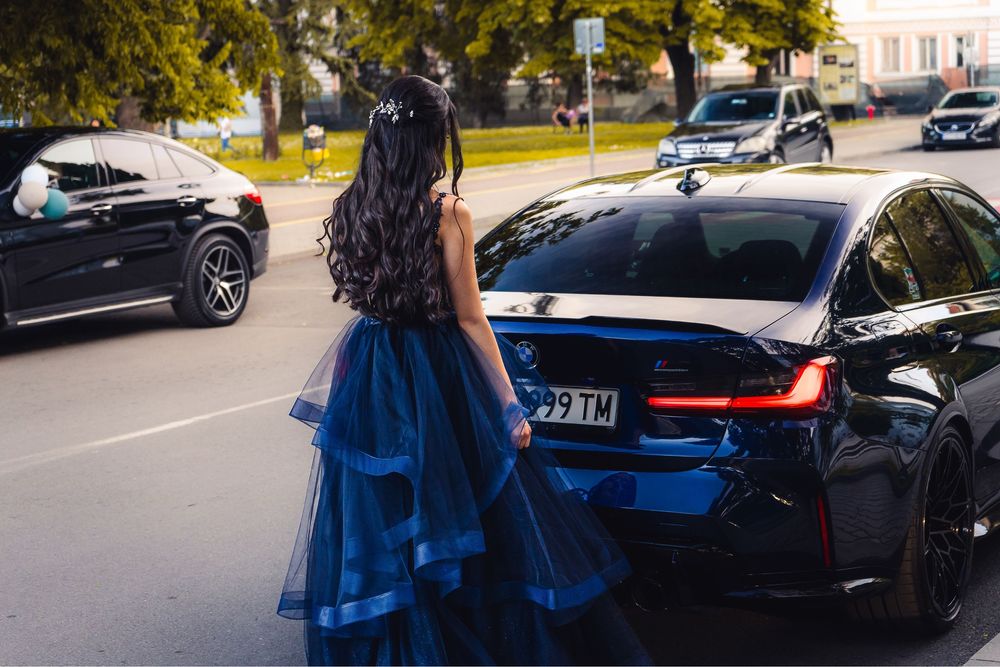 Бална рокля с дълга и къса част