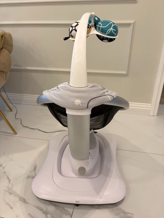 Leagan electric -balansoar bebelusi 4Moms