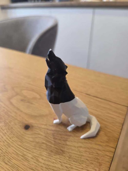 Figurina Lup Low Poly decor modern imprimat 3D (suport inel)