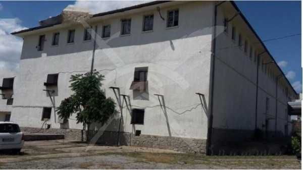 Продава се Промишлена сграда в Стамболийски - 13982 кв.м за 31 €/кв.м - Снимка #1
