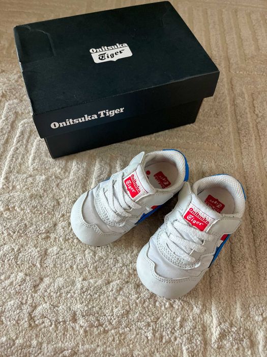 Onitsuka Tiger оригинални детски маратонки 21 номер с лепки